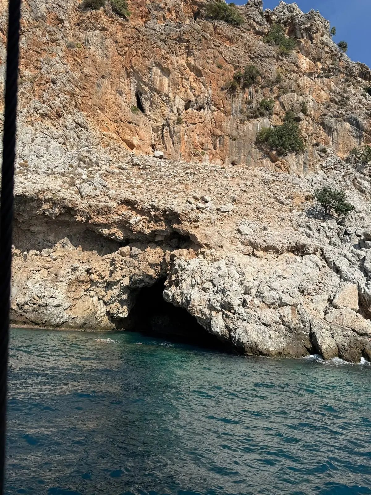 Морская прогулка на пиратской яхте Grand Troy's в Алании