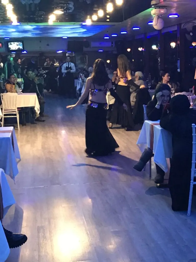 Ужин и Круиз по ночному Босфору в Стамбуле