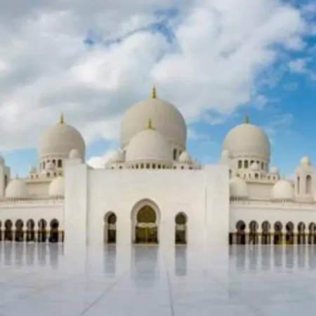 Экскурсия в Абу-Даби с посещением Лувра или Президентского дворца