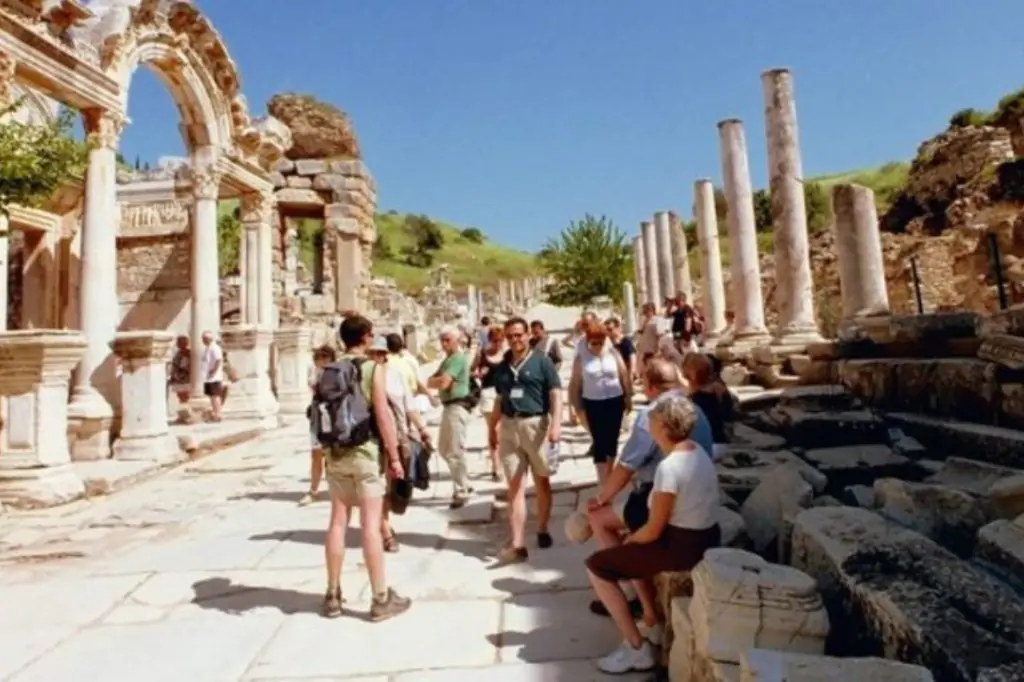 Экскурсия в Эфес из Бодрума