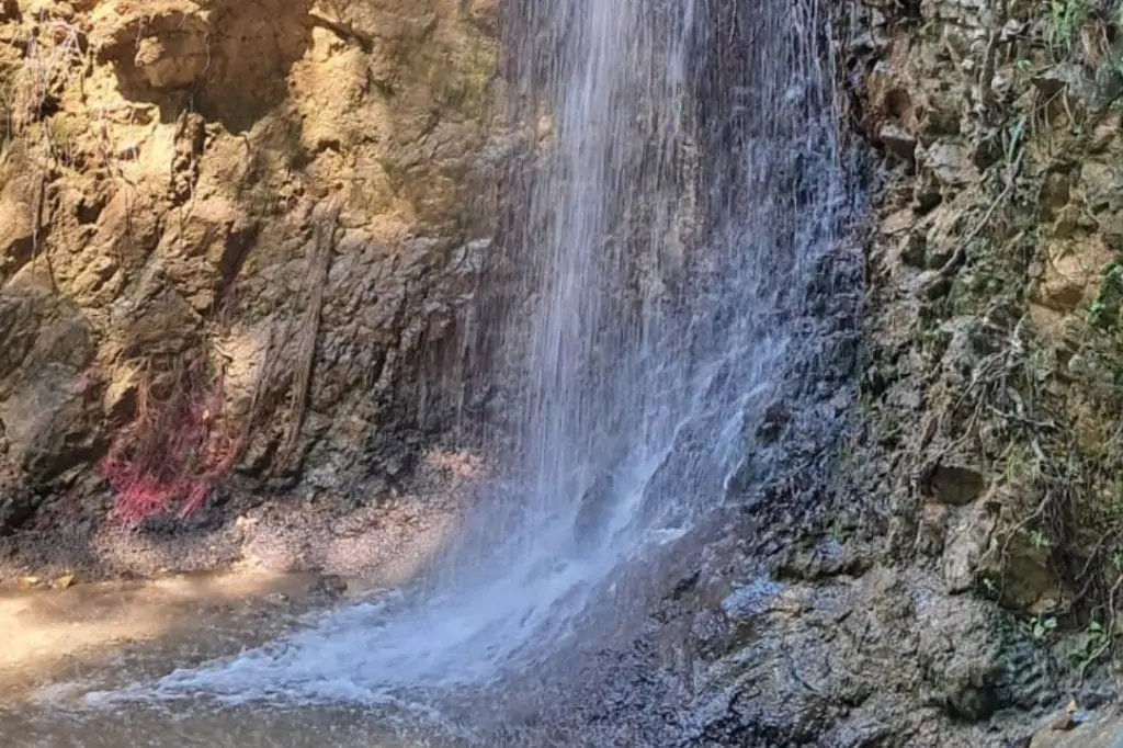 Экскурсия на джипах к водопаду
