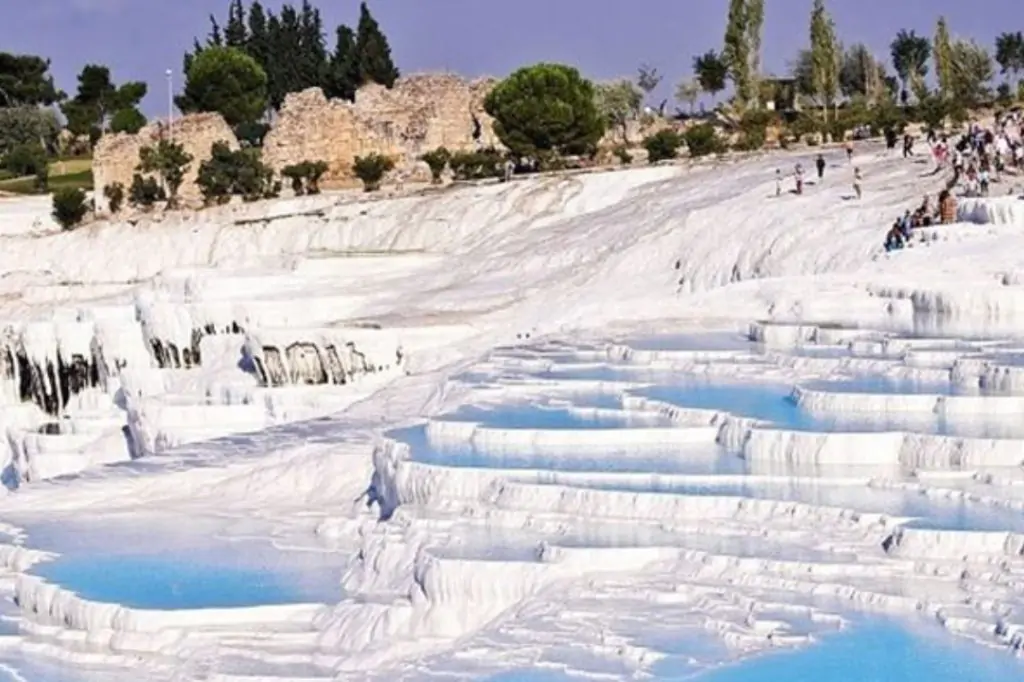 Экскурсия в Памуккале из Анталии
