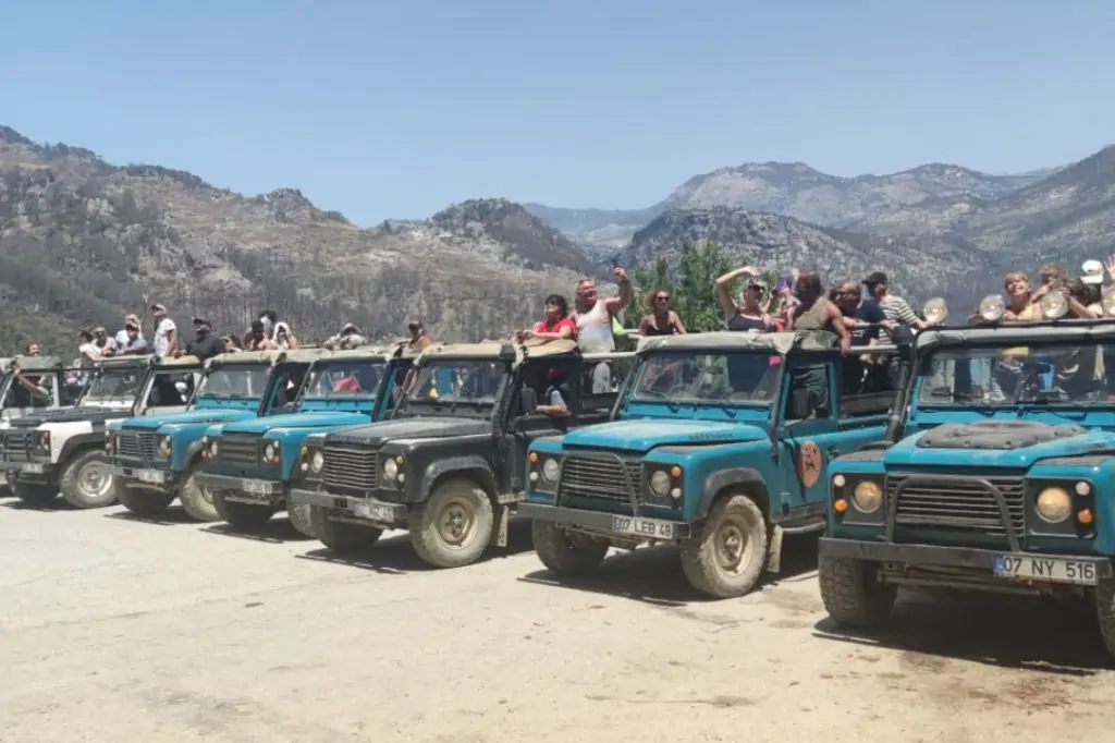 Экскурсия на джипах и корабле из Манавгата