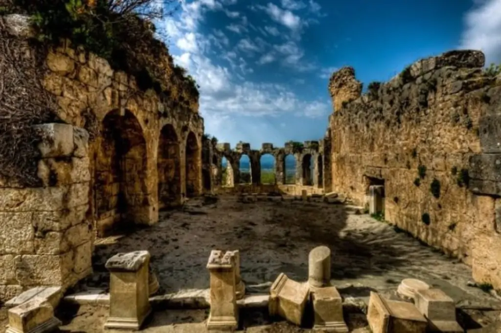 Экскурсия в Саклыкент и Тлос из Олюдениза