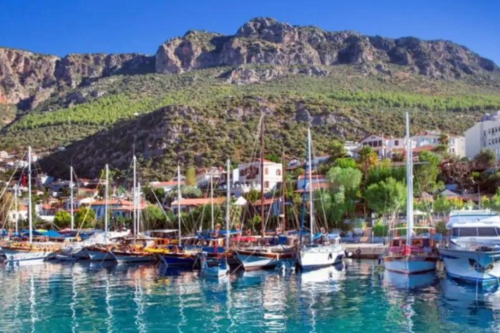 Каш – Калкан и Пляж Капуташ из Олюдениза