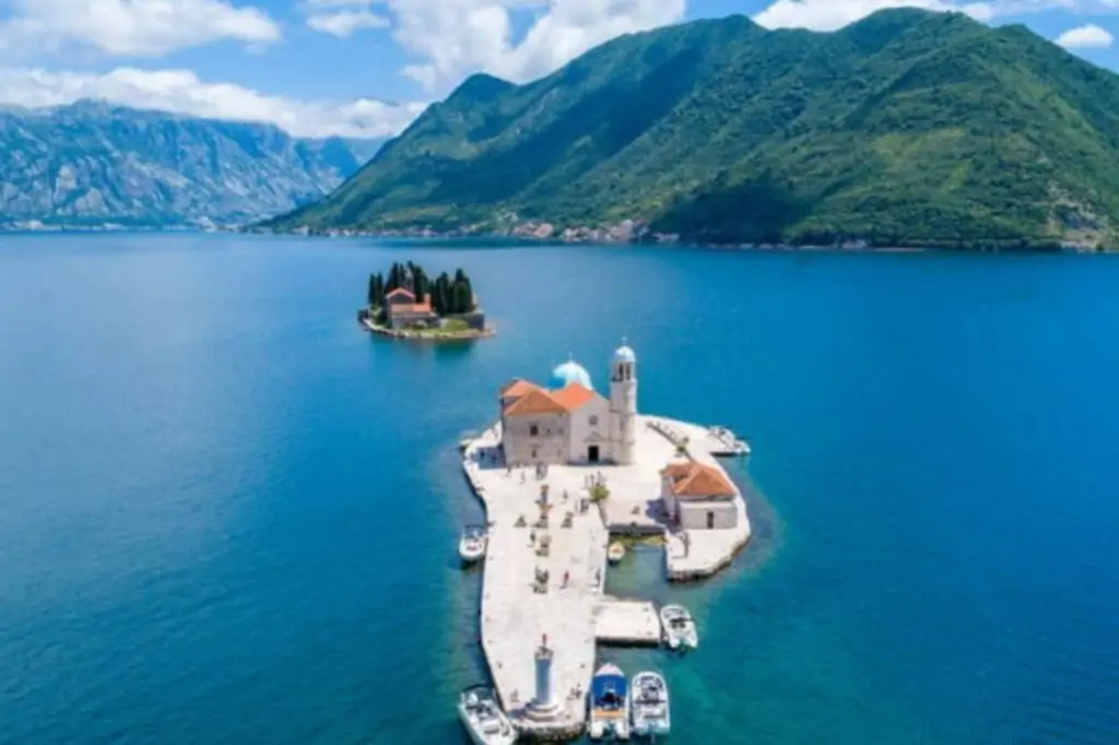 Морской круиз по Боко-Которской бухте