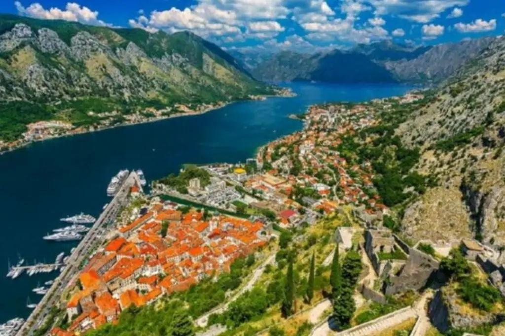 Морской круиз по Боко-Которской бухте