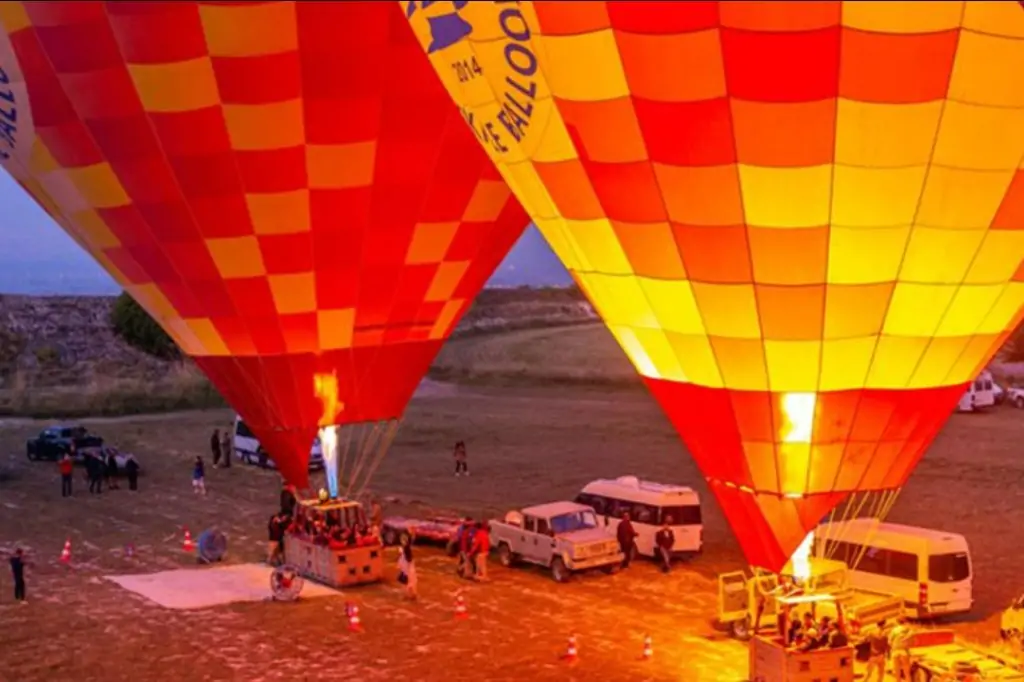 Полет на воздушном шаре в Памуккале