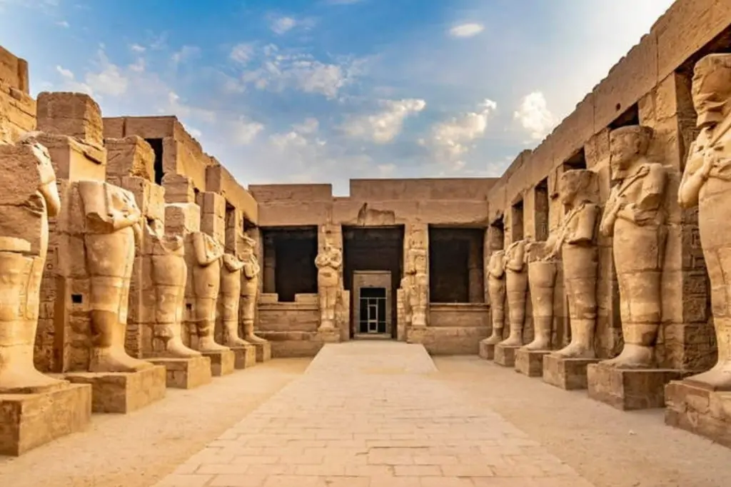 Экскурсия в Луксор из Хургады (стандарт)