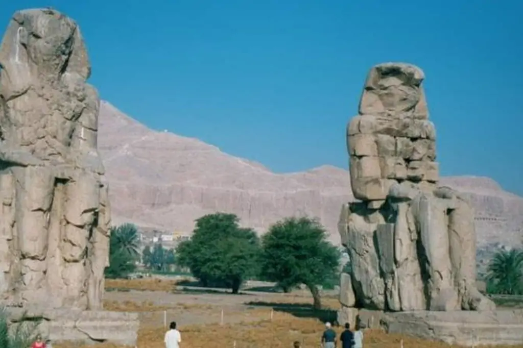Экскурсия в Луксор из Хургады (стандарт)