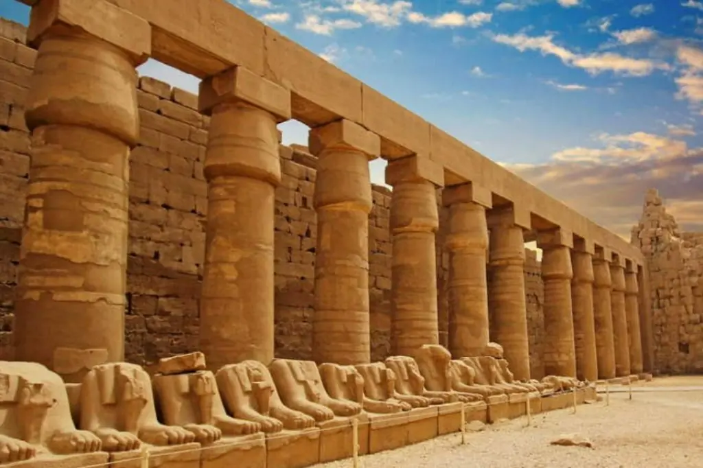 Экскурсия в Новый Луксор из Хургады