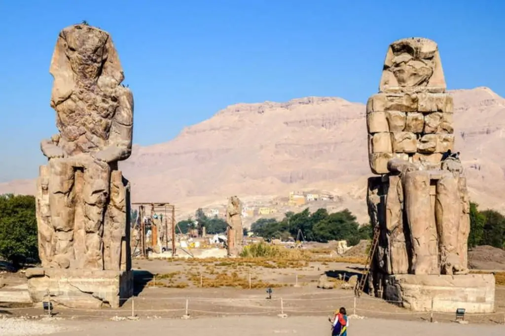 Экскурсия в Новый Луксор из Хургады