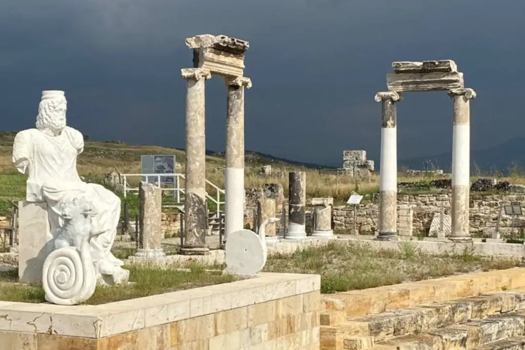 Экскурсия в Памуккале и Иераполис