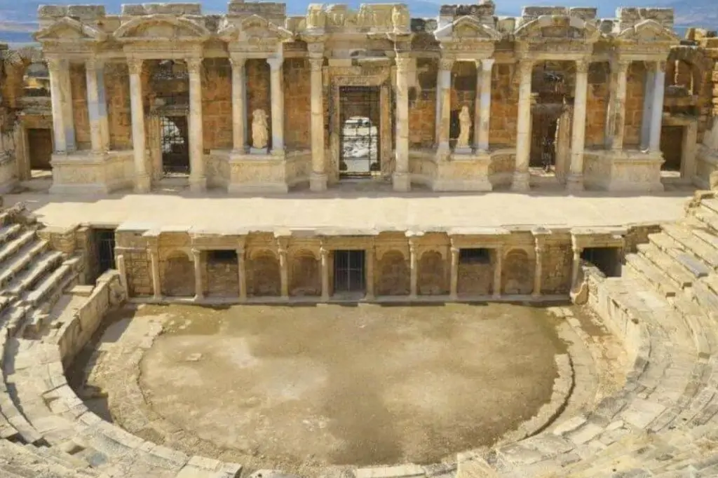 Экскурсия в Памуккале и Иераполис