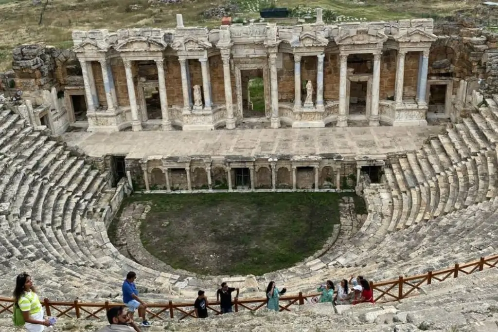 Экскурсия в Памуккале и Иераполис