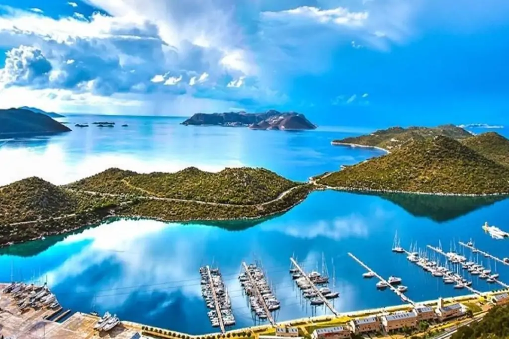 Экскурсия в Каш, Калкан, Капуташ и Патару из Фетхие/Олюдениз