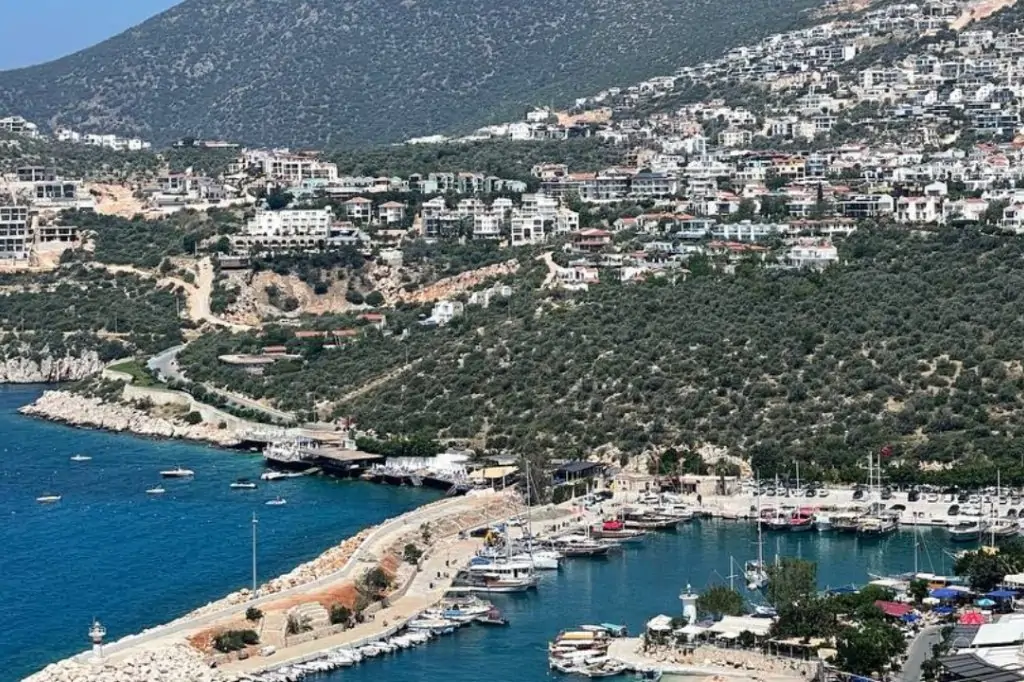 Курскіде телефон нөмірімен жыныстық қатынас Порно әйелі трахается көмегімен белдік