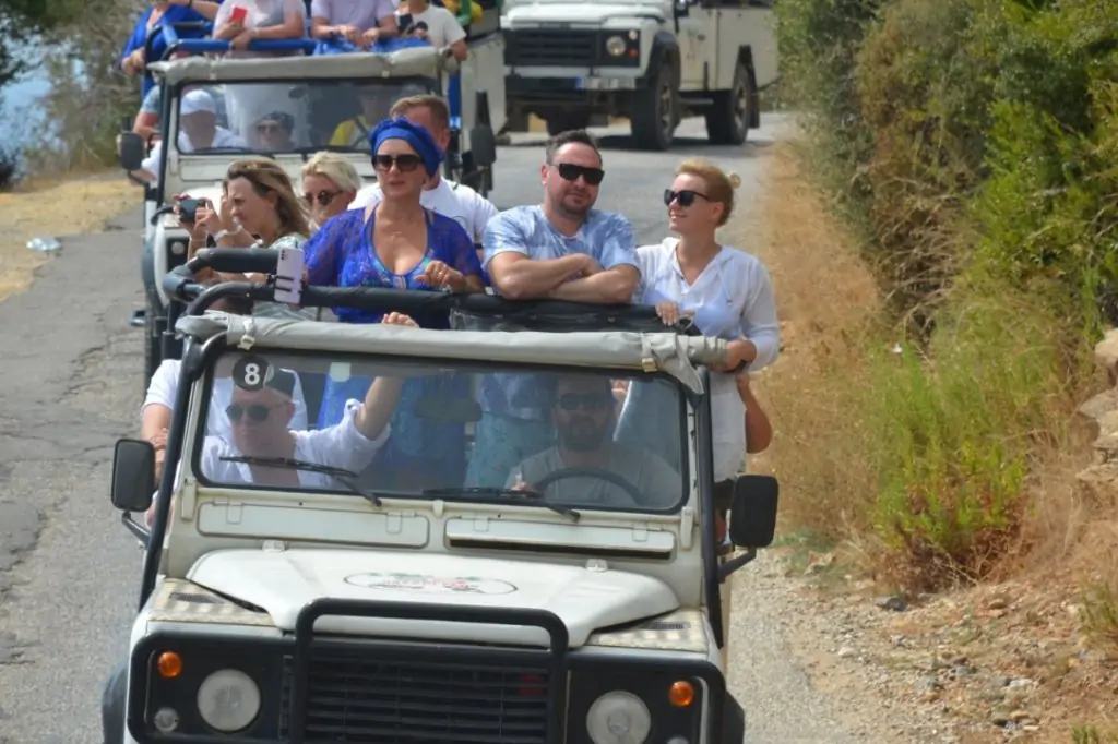 Джип Сафари из Алании