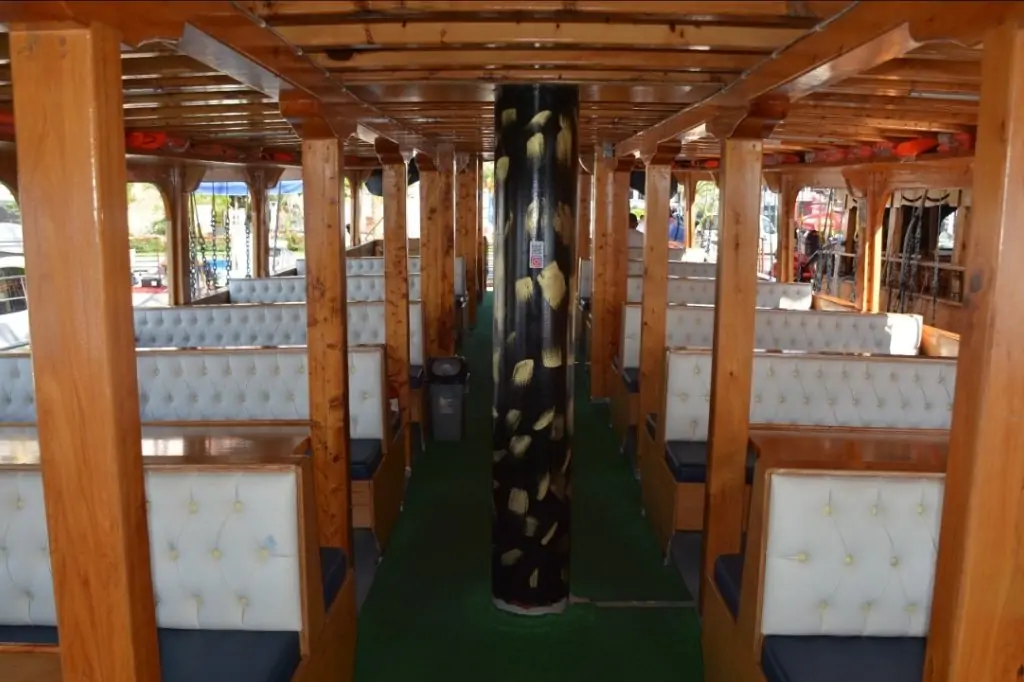 Морская прогулка на корабле Summer Love