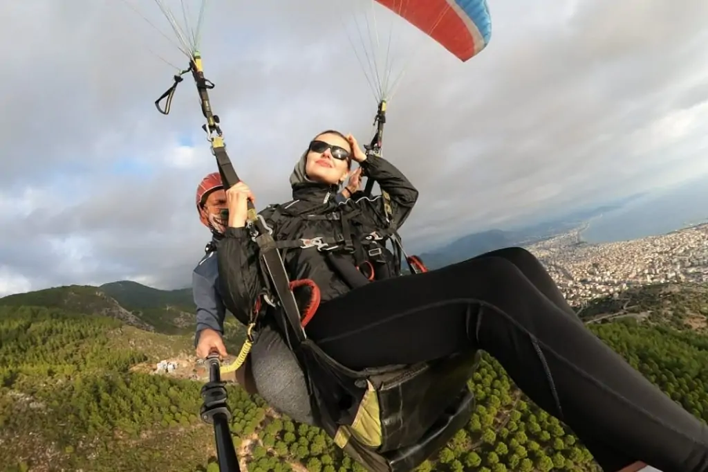 Параглайдинг в Алании: Паря над Средиземным морем