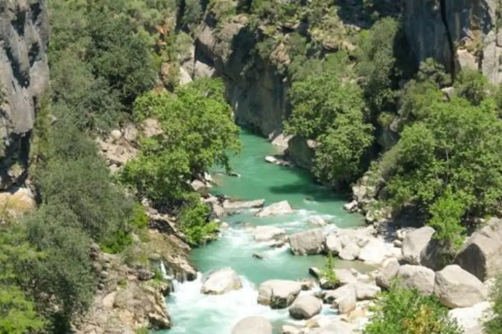 Экскурсия 3в1: Тазы каньон + Рафтинг + Кабрио Сафари