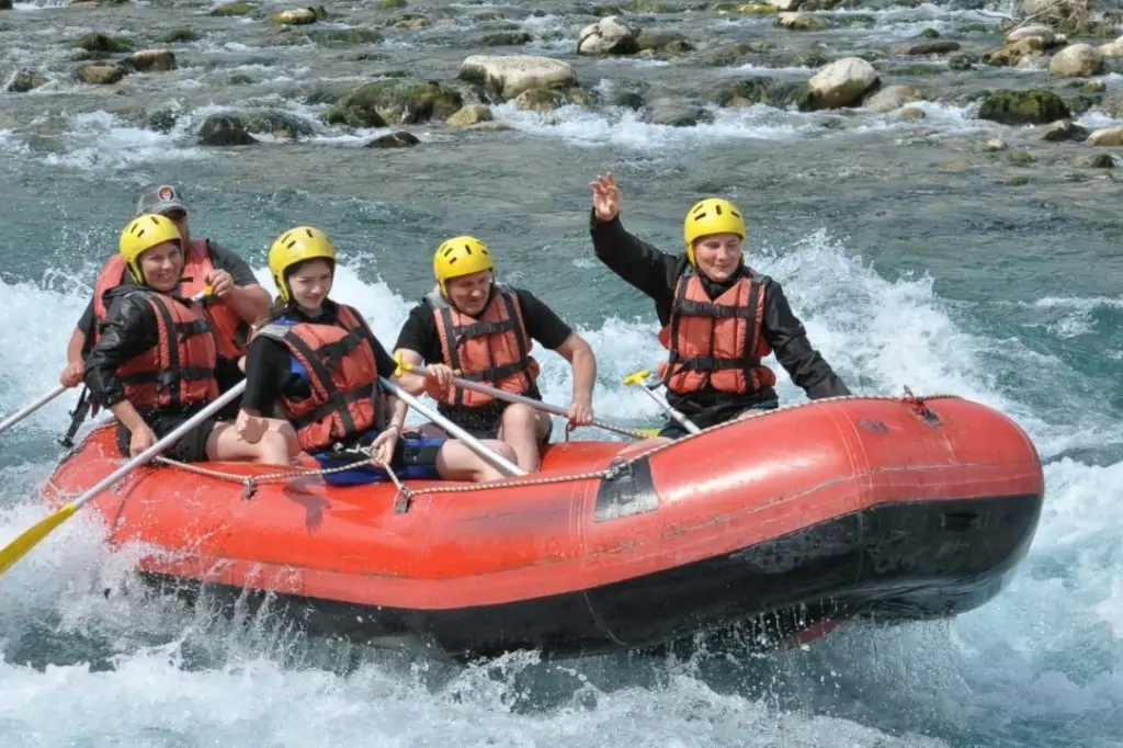 Рафтинг и сафари на квадроциклах