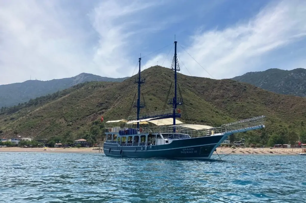 Морская прогулка на яхте Carpediem на остров Сулуада из Алании