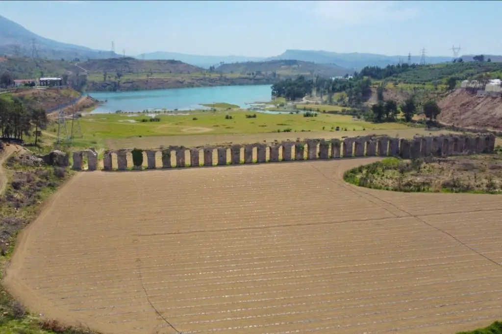 Экскурсия на кабрио: Зелёный каньон, древний город Селевкия и водопад Манавгат