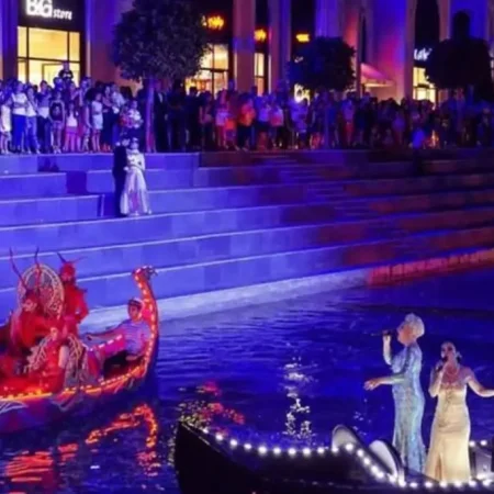 Ночное шоу в парке The Land of Legends из Сиде/Манавгата