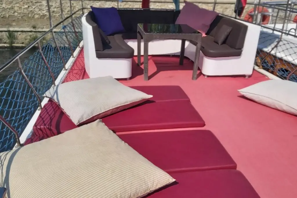 Индивидуальная морская прогулка на яхте USULU из Фетхие