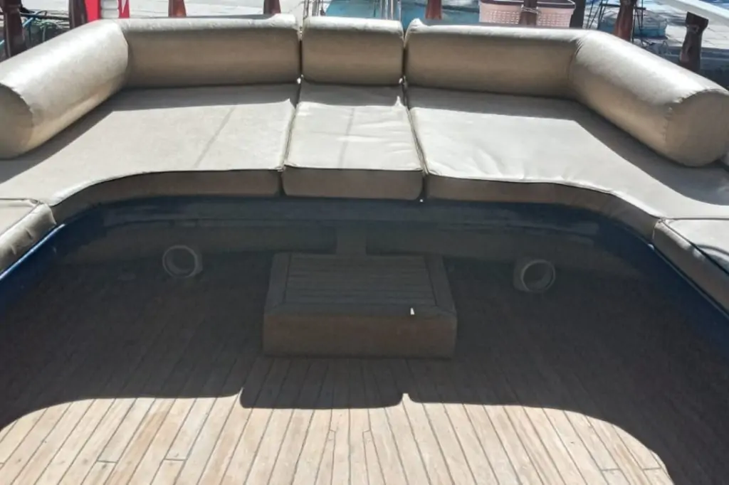 Индивидуальная морская прогулка на яхте Qabak