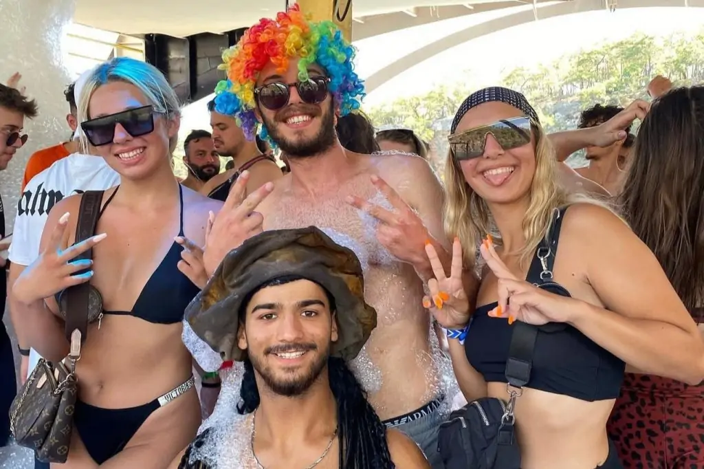 Морская прогулка на корабле Megastar из Анталии