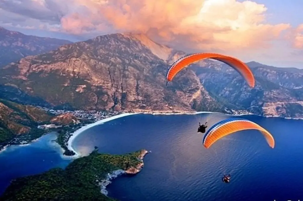 Параглайдинг с горы Бабадаг в Олюдениз