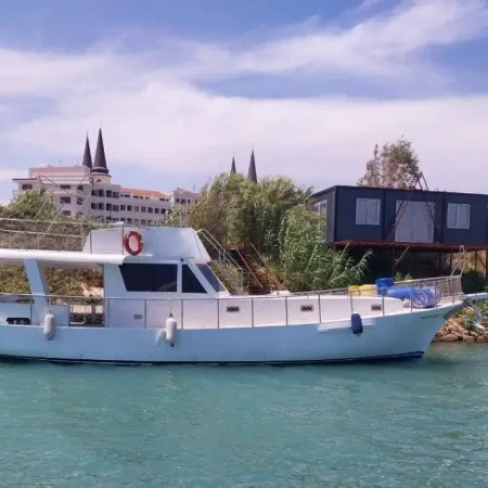 Индивидуальная морская рыбалка на яхте HELGA в Анталии