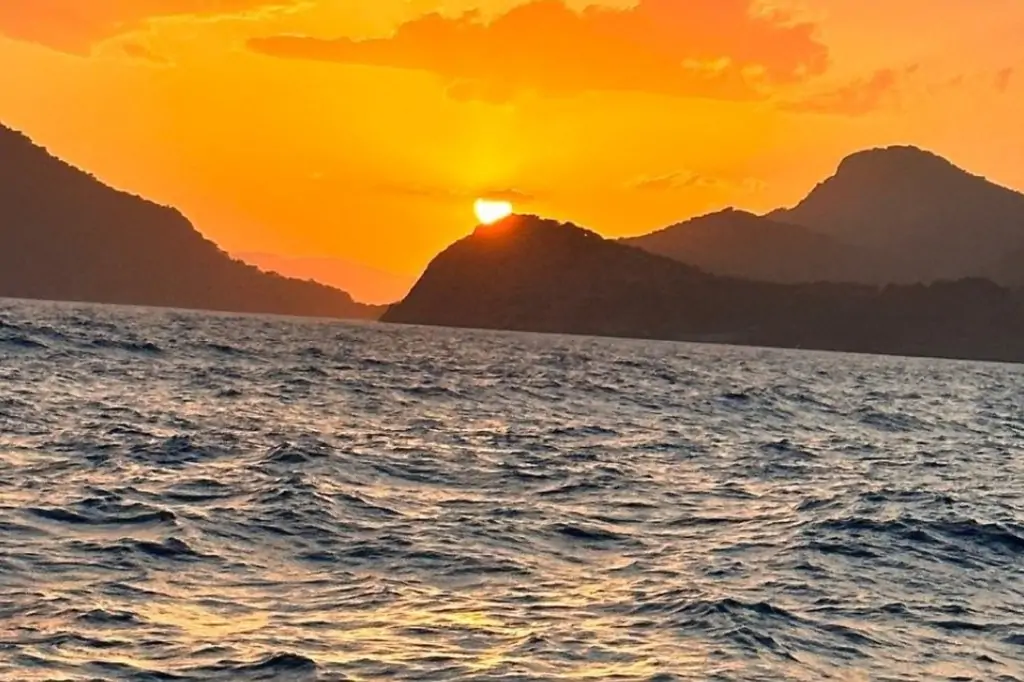 Морская прогулка по бухтам в Олюдениз (без трансфера)