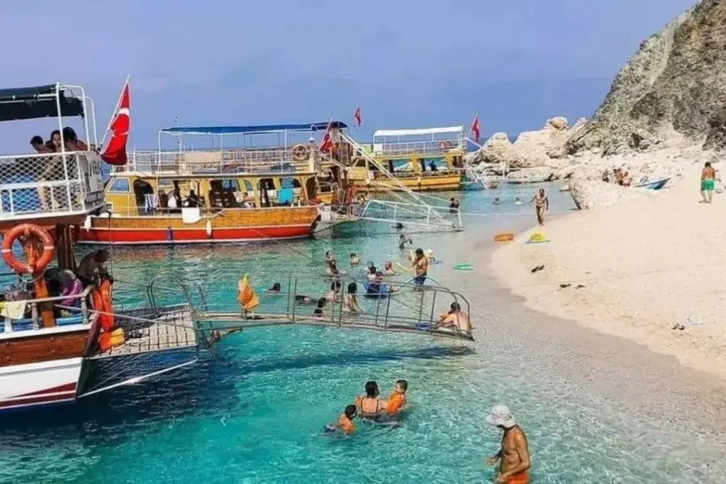 Морская прогулка на яхте Carpediem на остров Сулуада из Белека