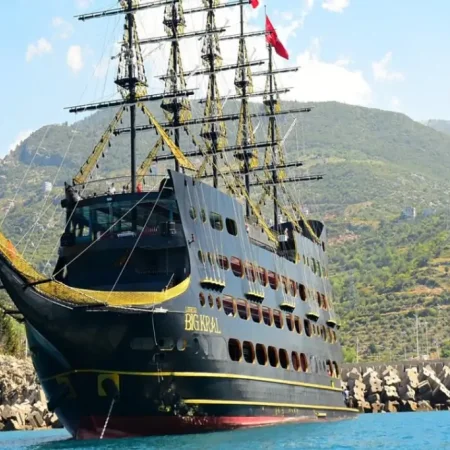 Морская прогулка на корабле BİG KRAL из Сиде/Манавгата (с алкогольными напитками)