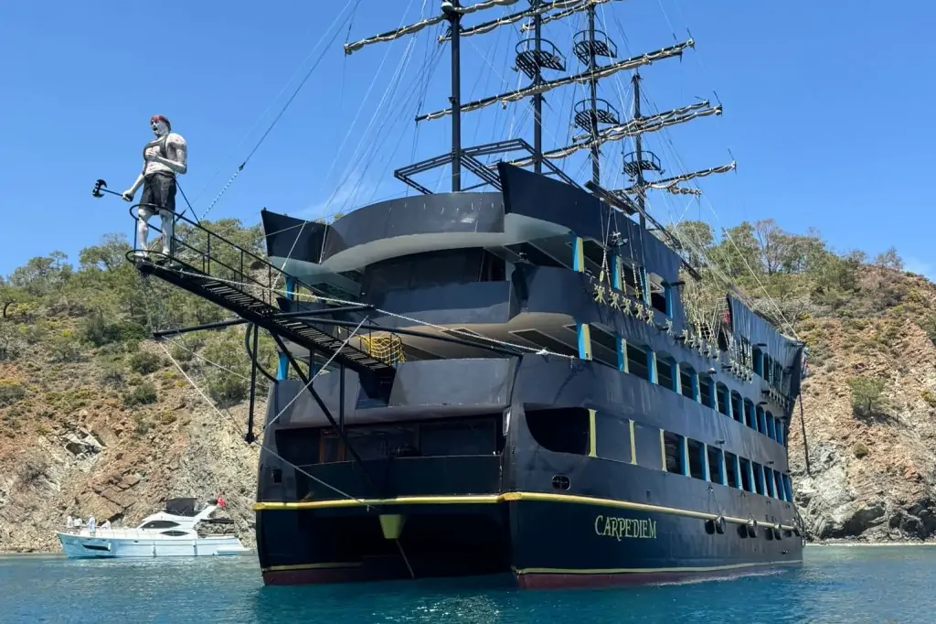 Экскурсия на корабле 