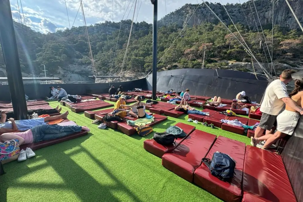 Экскурсия на корабле 