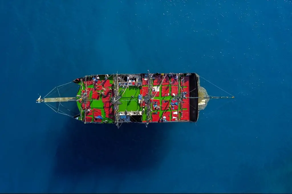 Экскурсия на пиратской лодке в Кемер