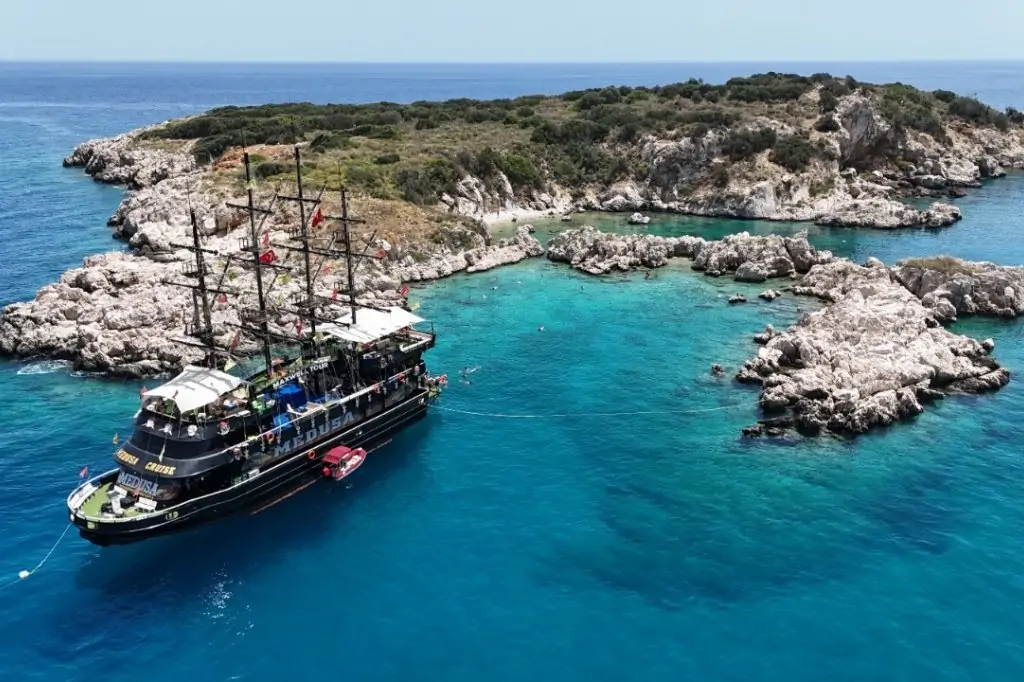 Морская прогулка на корабле Medusa из Анталии