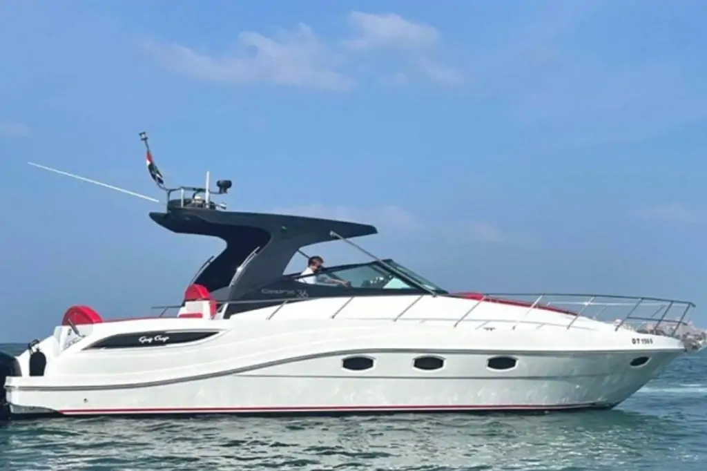 Индивидуальная прогулка на яхте ELITE-5 в Дубаи