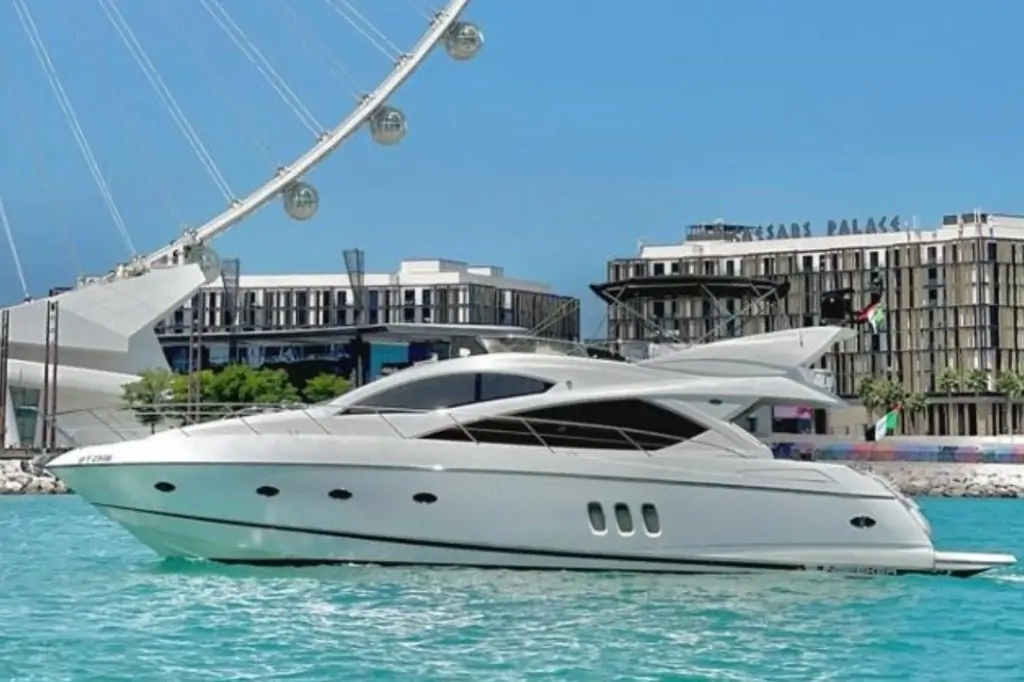 Индивидуальная прогулка на яхте ELITE-16 в Дубаи