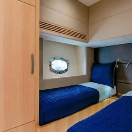 Индивидуальная прогулка на яхте ELITE-12 в Дубаи