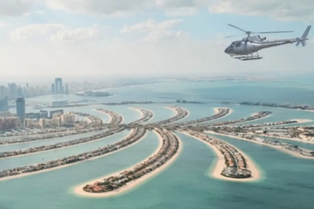 Полёт на вертолёте над Дубаем (12 / 17 / 22 / 30 минут)