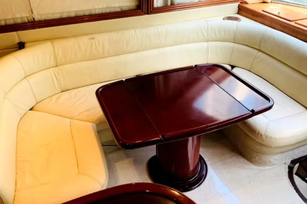 Индивидуальная прогулка на яхте Alshali-68 в Дубаи