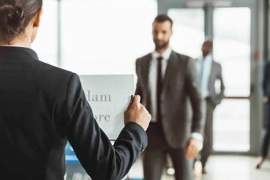 Индивидуальный трансфер из аэропорта в Дубаи