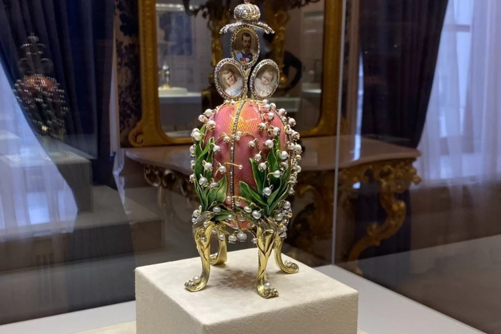 «Бриллиантовая улица» с экскурсией по Музею Фаберже