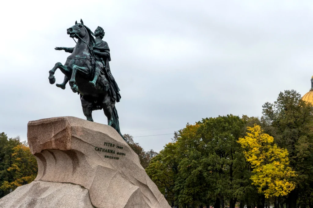 Обзорная экскурсия по Санкт-Петербургу