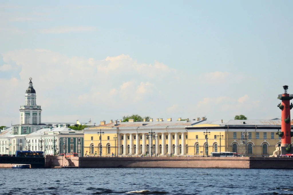 Обзорная экскурсия по Санкт-Петербургу